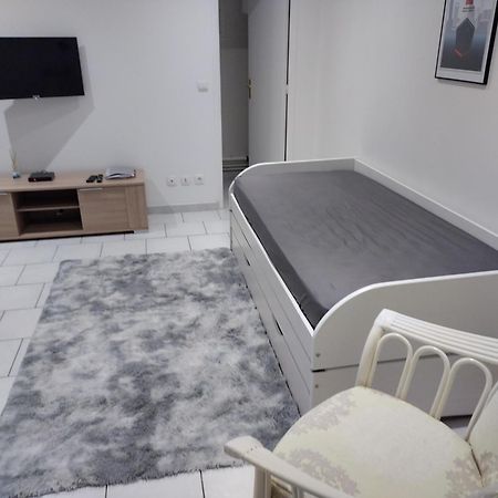 Charmant Studio Canape Lit Netflix Prime Video Dazn Wifi Le Havre Exterior foto
